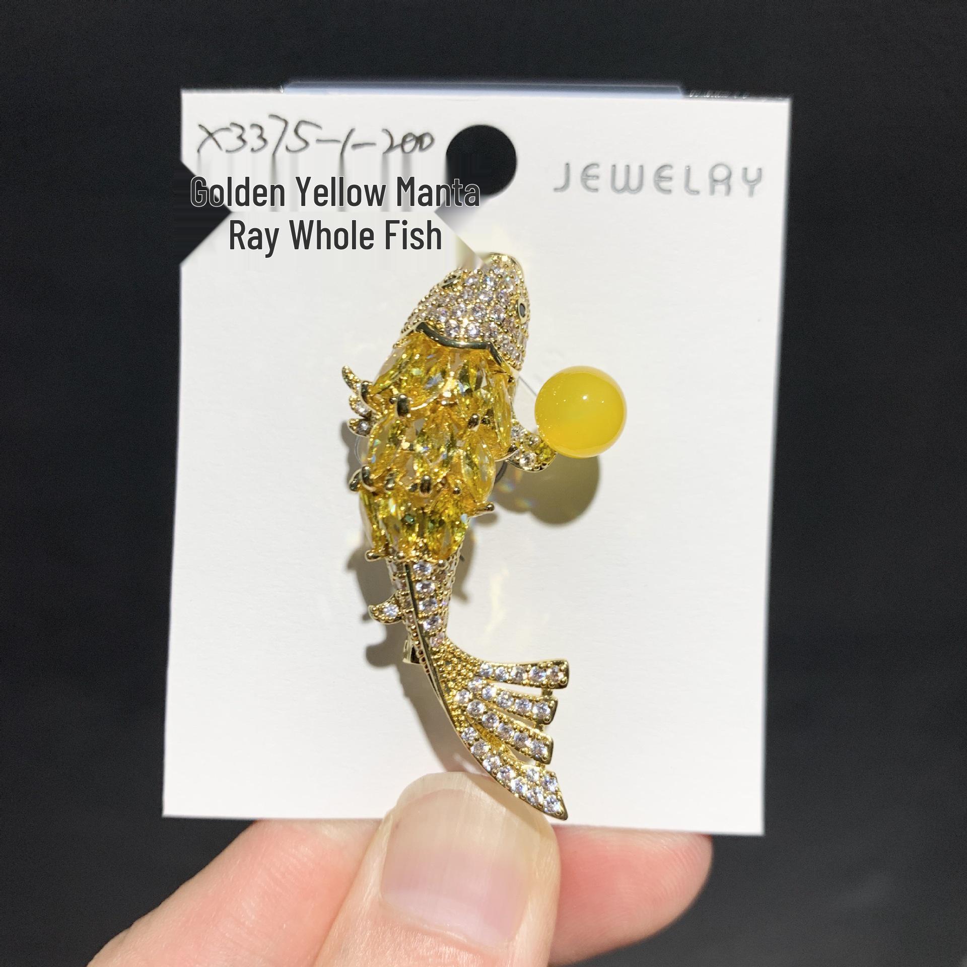 Bo Xin Yun Agate Goldfish Brooch: Year-Round Luxury with Pearls