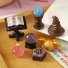 1/12 Puppenhaus Mini Magische Akademie Requisiten Dekoration Puppenhaus Mikro-Szenen-Ornamente Puppenhaus Zubehör Kinderspielzeug
