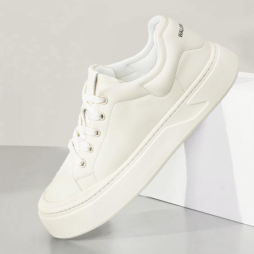 

White board shoes men s 2025 new small white shoes platform muffin shoes men s simple plain face Internet celebrity casual men s shoes 38