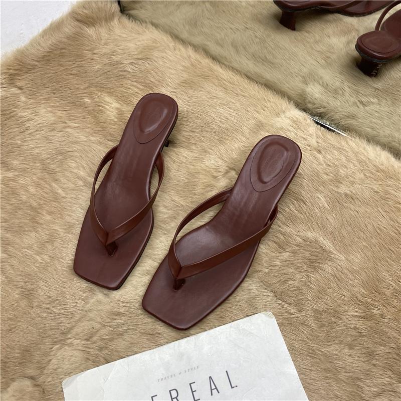 Fashion Bailamos 2025 Women Beach Flip Flop Shoes Ladies Elegant Summer Slipper Low Heel Slides Outsides Slipper New Brand Sandals