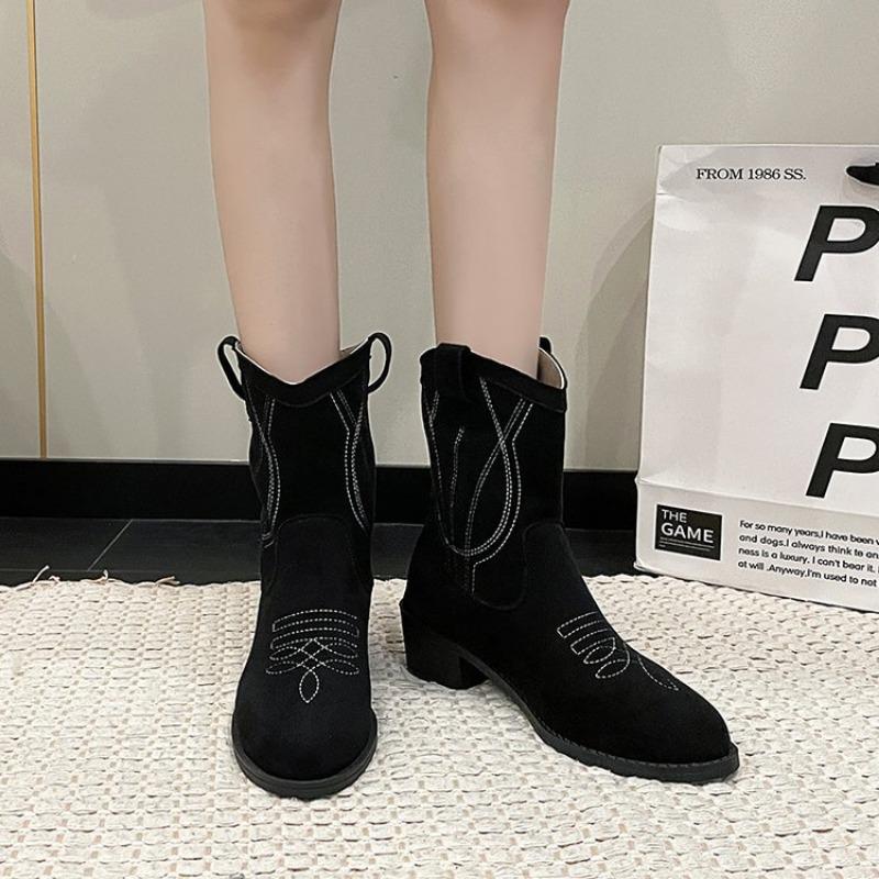 

Large size fashion boots women s autumn and winter new embroidered thick heel short boots women 34 чорний
