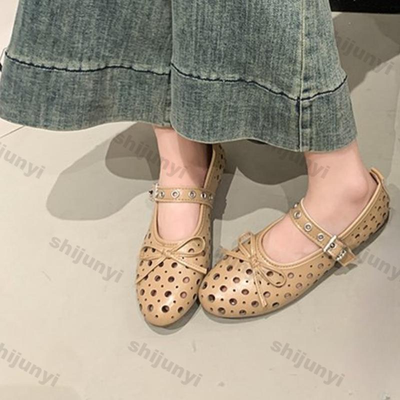 Women Shoes 2025 Spring New Metal Decoration Buckle Strap Soft Sole Mary Jane Shoes Breathable Non Slip Hollow Bow-knot Flats
