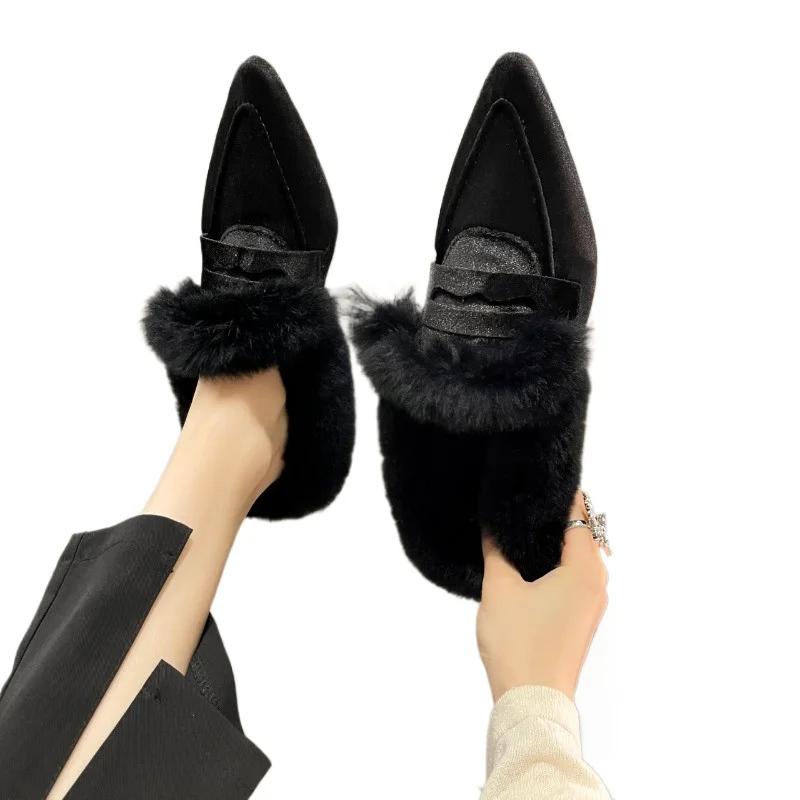 Fashion Fur Women Flats Cotton Boots Pointed Toe Suede Warm Shoes 2024 Winter Designer Snow Boots Short Plush Walking Sexy Lady Shoes