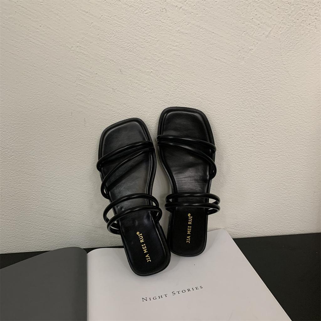 Evening wind one-word slippers women wear in summer 2025 new fairy retro strap flat sandals