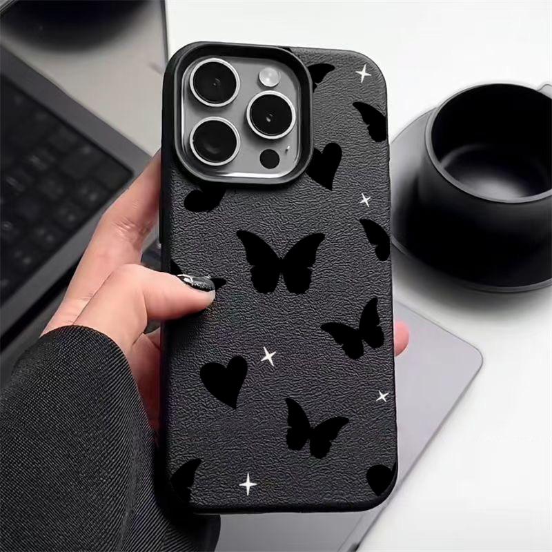 Coque Mate Motif Papillons Cœurs d'Amour Pour iPhone 16 Pro 15 Pro Max 14 13 12 11 TPU Texture Cuir Antichoc Douce Fine Housse de Téléphone