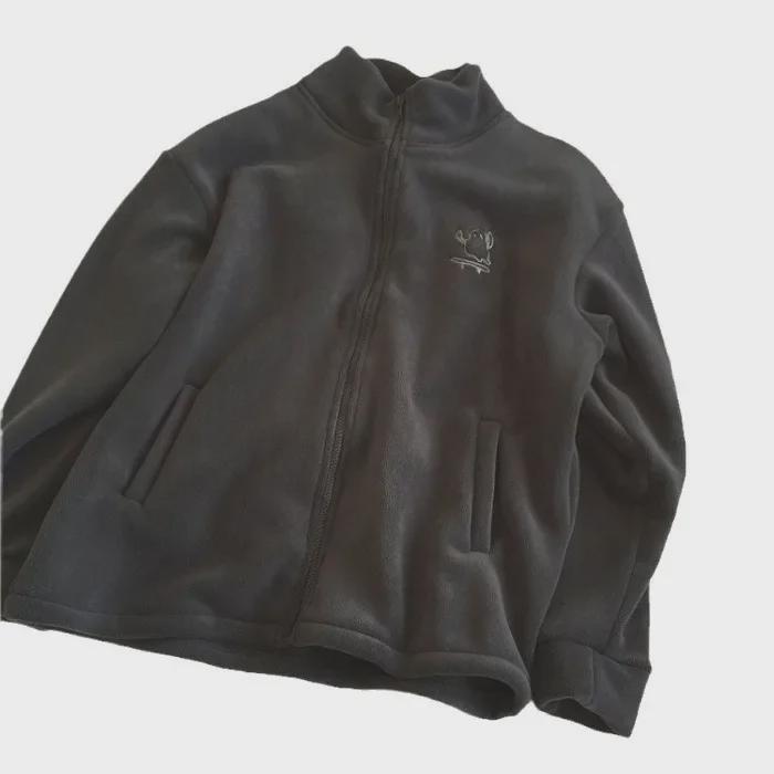 Dámská bunda z mléčného fleecu z jehněčí vlny - Kolekce zima 2024