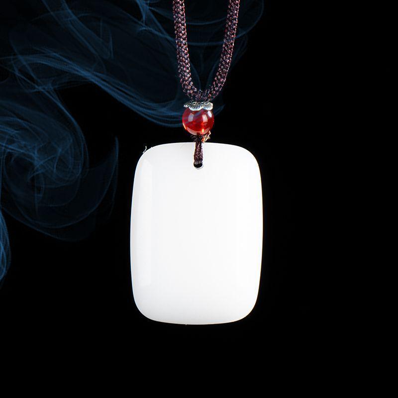 Collier Pendentif Boucle de Sécurité en Jade de Verre Paisible Cadeau pour Hommes et Femmes