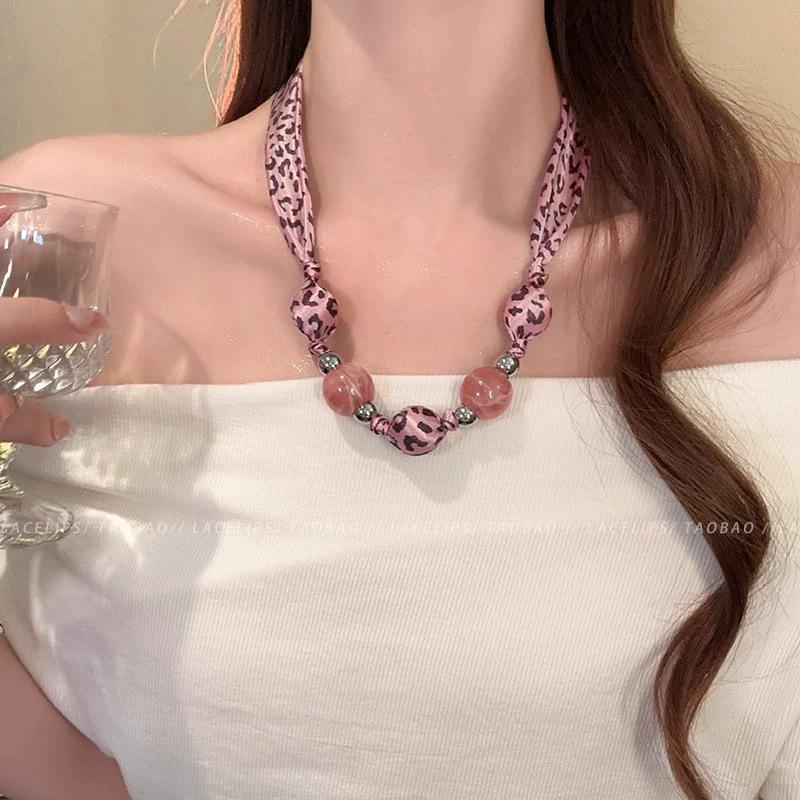 Maillard leopard print fabric flower silk scarf necklace women's new unique pull temperament scarf sweater chain