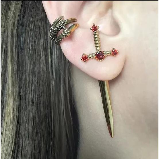 Kiss Jewelry Punk Sword Gothic Kinitial Piercing Earrings for Women Men Goth Crystal Ear Jacket Dagger Stud Earrings Jewelry