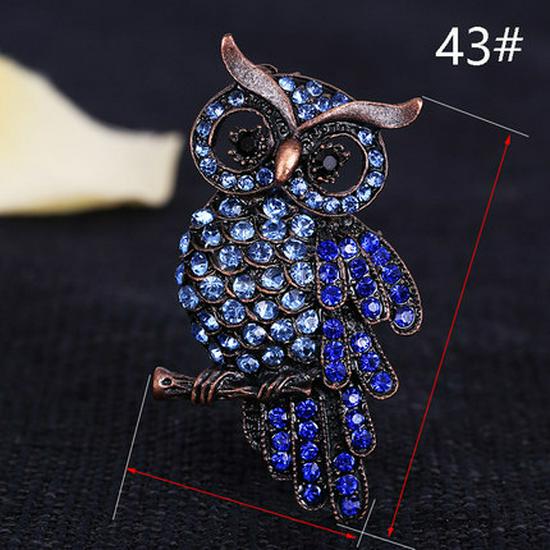 Japanese Style Luxury Brooch: Elegant High-End Women's Pin for Sweater or Lapel