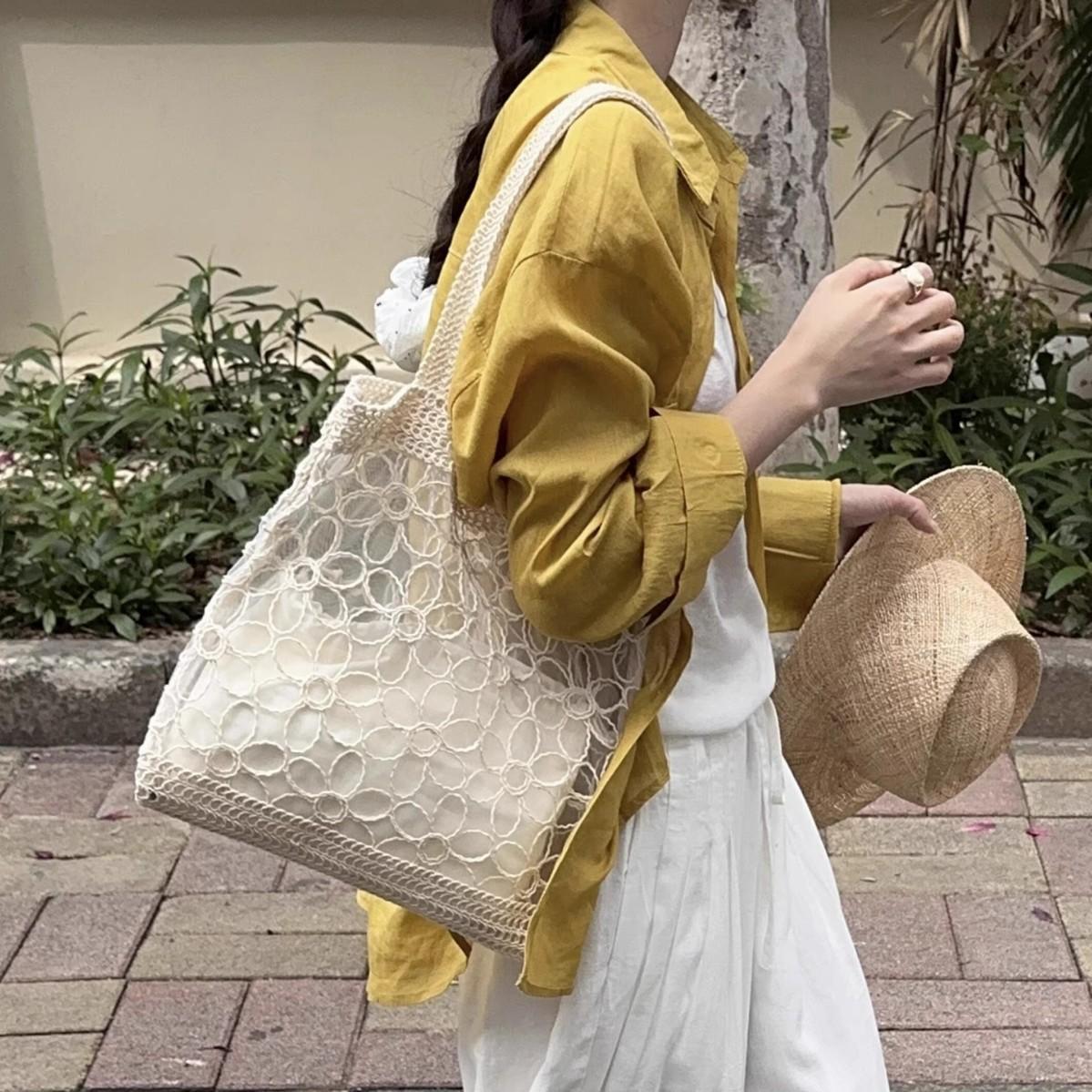 

Large Capaci Canvas Shoulder Bag Women s New Lace flower mesh Fairy Tale Countryside Lace Tote Bag Casual Unisex Shopping Bag
