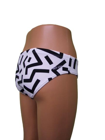AM6611 ARENA GRAFICO BRIEF Kąpielówki D5 UK34 M