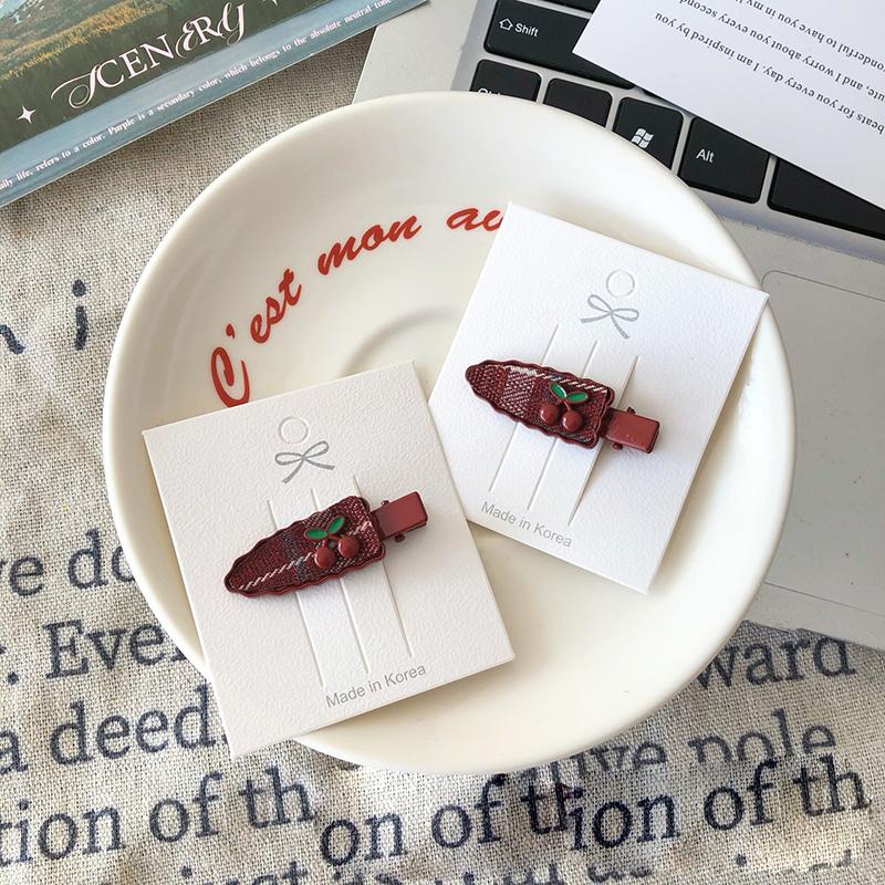 1/2Pcs Sweet Cherry Hair Clips Cute Versatile Cherry Baby Hairpin Exquisite Bangs Hair Clip  Hair Accessories Gifts