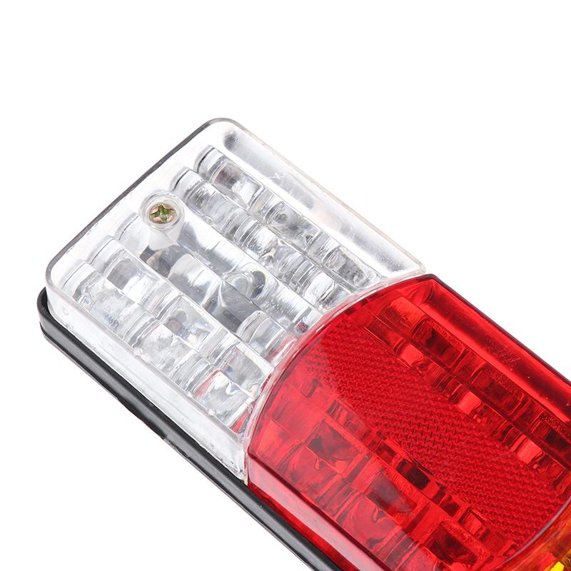 Universalauto mit Blinker, Rückfahrwarnleuchte, Rücklicht, Stoppsignallampen, 200 x 70 mm, 3-farbige LED-Heckspoilerleuchte