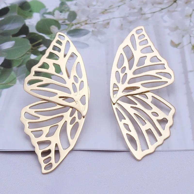 Hollow Butterfly Earrings Stud Romantic Elegant Big Fan Shaped Metal Earrings For Women Fashion Jewelry Gifts New Arrive