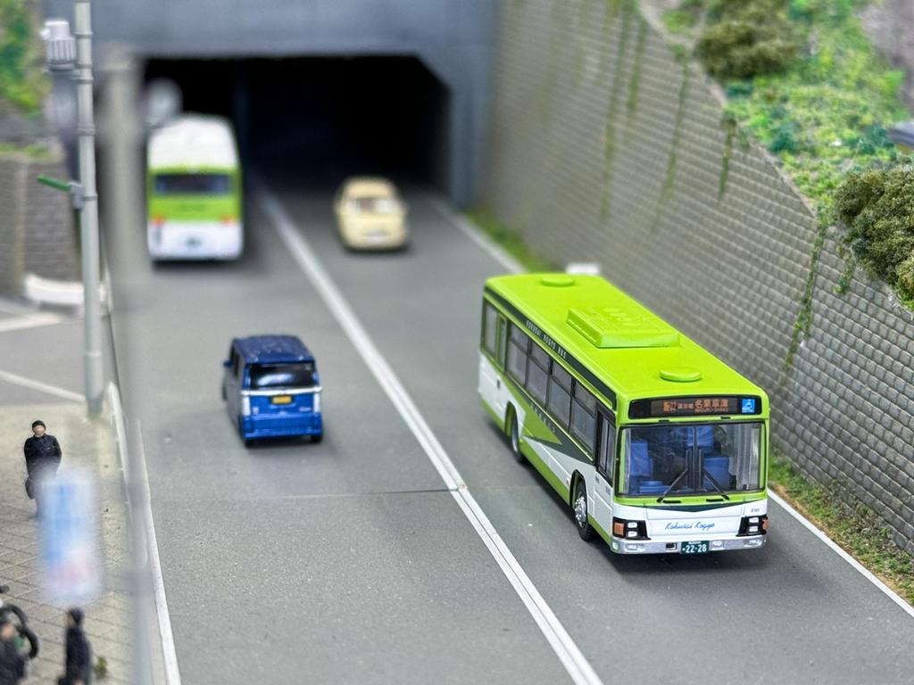 The Bus Collection Sběratelská autobusová kolekce Kokusai Kogyo Sbohem V8 Erga Sada 2 vozů Dioramatické doplňky
