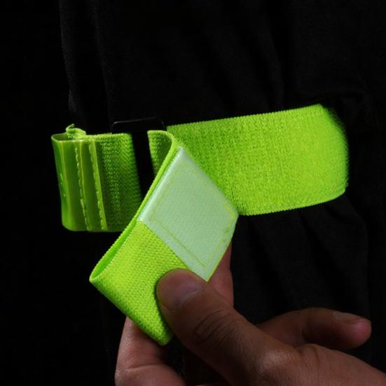 2Pcs LED Light-Up Armband High Visibility Luminous Reflective Safety Band Adjustable Outdoor Night Walking Running Riding