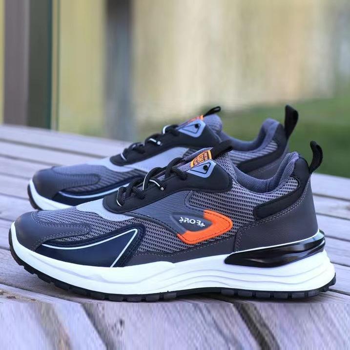 Men's running shoes spring new breathable mesh casual shoes foreign trade trend sports shoes live broadcast of the same men's shoes