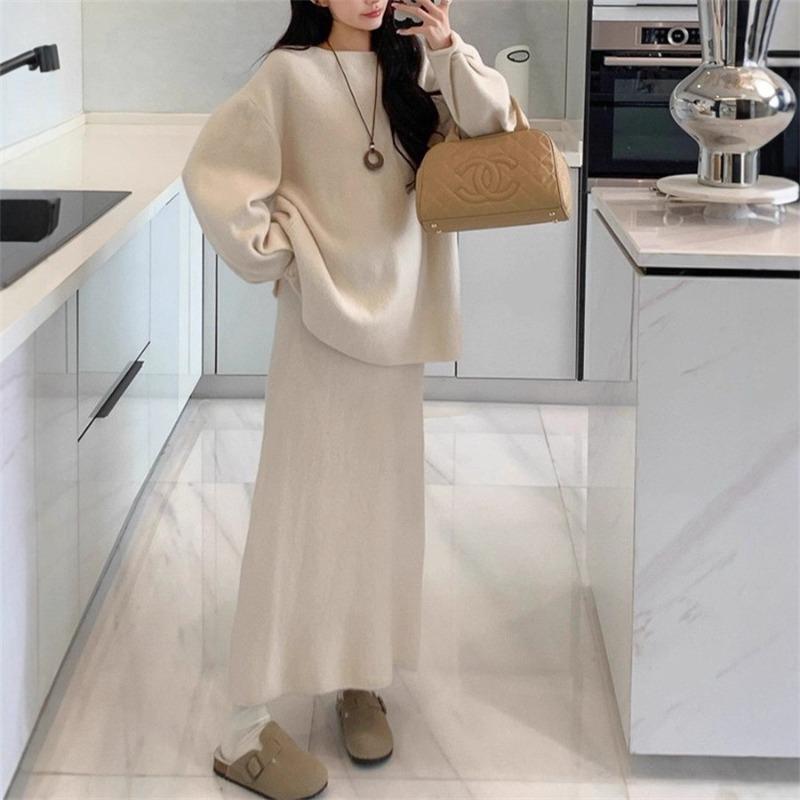 Lazy Wind Knitted Suit Women's Autumn and Winter New Design Sense Positive and Negative Two-piece Sweater Cardigan Skirt Two-piece Set