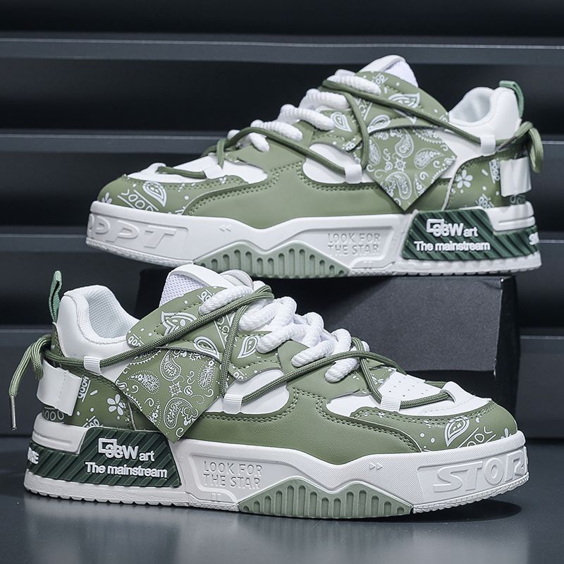 2025 New Classic Men's Sneakers Fashion Versatile Korean Edition Casual Board Shoes Breathable and Durable Sports Running Shoes