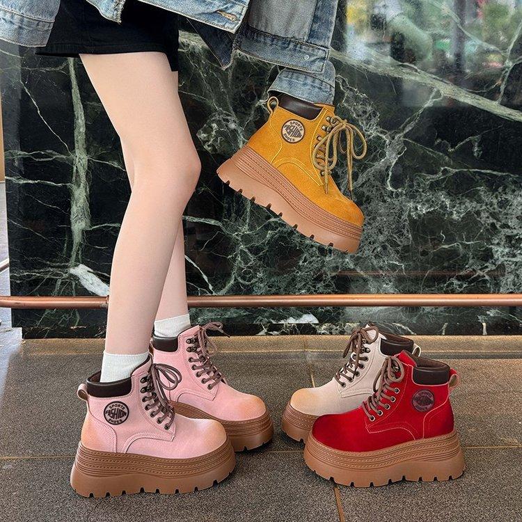 Leather thick-soled heightening short boots rhubarb boots women's 2025 autumn new versatile Internet celebrity explosion strap Martin boots