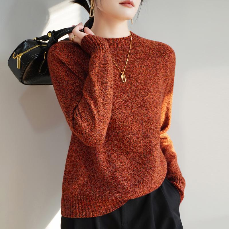 The New Round-neck Knitted Sweater of Spring and Autumn for Women Is Paired with A Loose Sweater As A Laid-back Base Layer