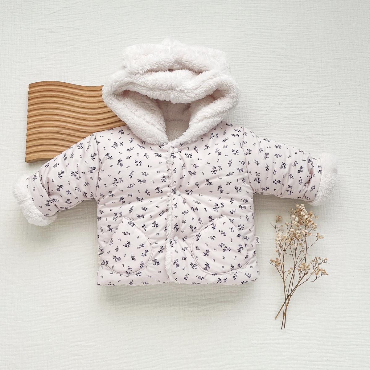 

Зимнее утепленное пальто в корейском стиле с капюшоном и бантом для девочек - теплая, симпатичная хлопковая куртка 90 cm цветочный