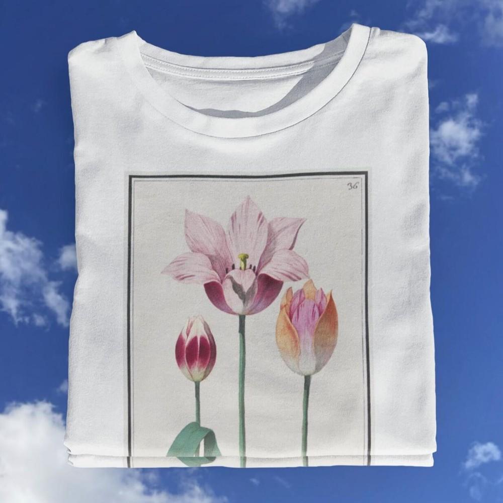 26 Retro Tulips T shirt / Tulip T shirt / Vintage Flowers / Flower Drawings %10 Unisex T-Shirt XL