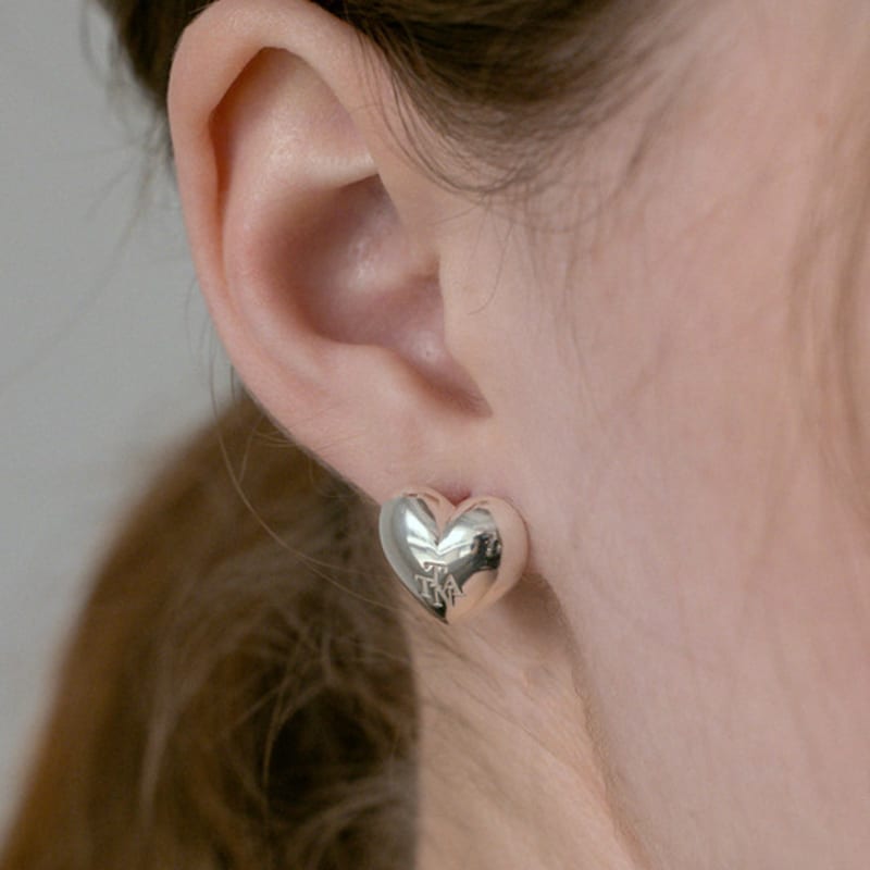Tatiana (925 Silver) Bulky Emblem Heart One-Touch Earrings EC3011