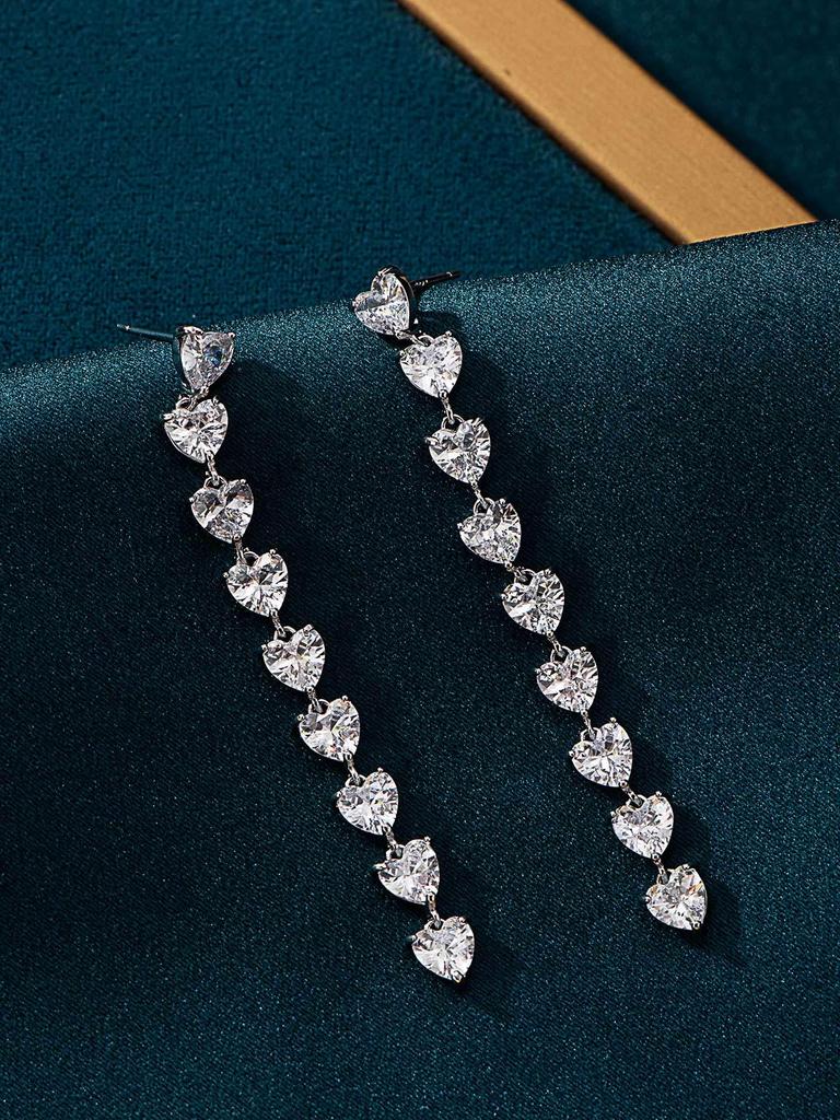 Luxurious Diamond Tassel Earrings: Shimmering, High-End Fashion for Exquisite European & American Style Party Wear.
