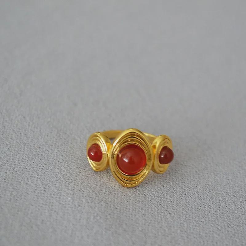 Retro European & American Brass Gold-Plated Ring with Inlaid Agate & Lapis Lazuli Stones for Women