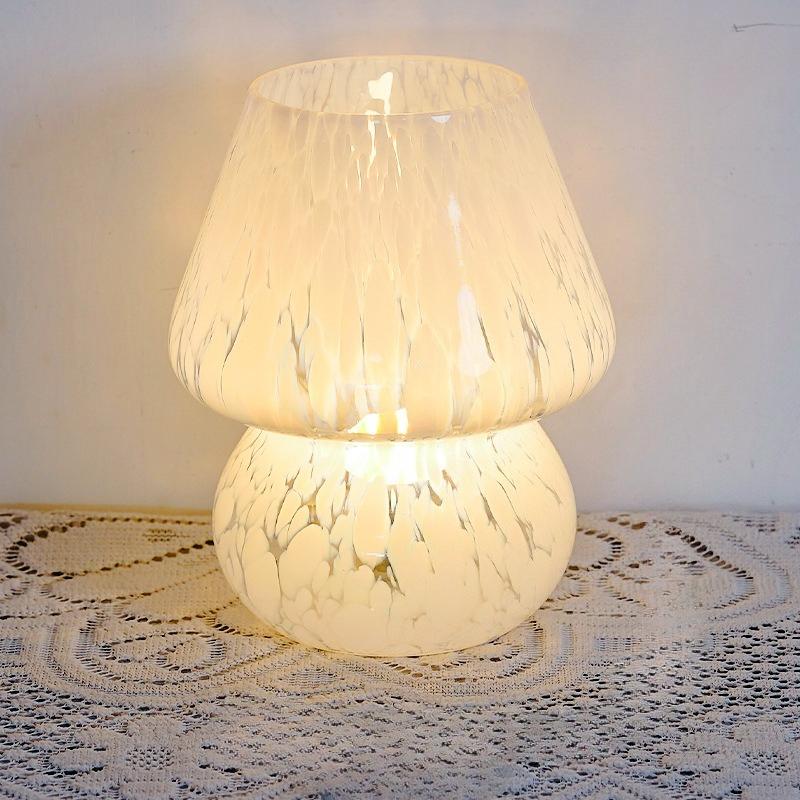 1Pc Creative Glass Table Lamp Retro Xiaohongshu Mushroom Lamp Homestay Study Ins Night Lamp Bedroom Sleep Bedside Lamp