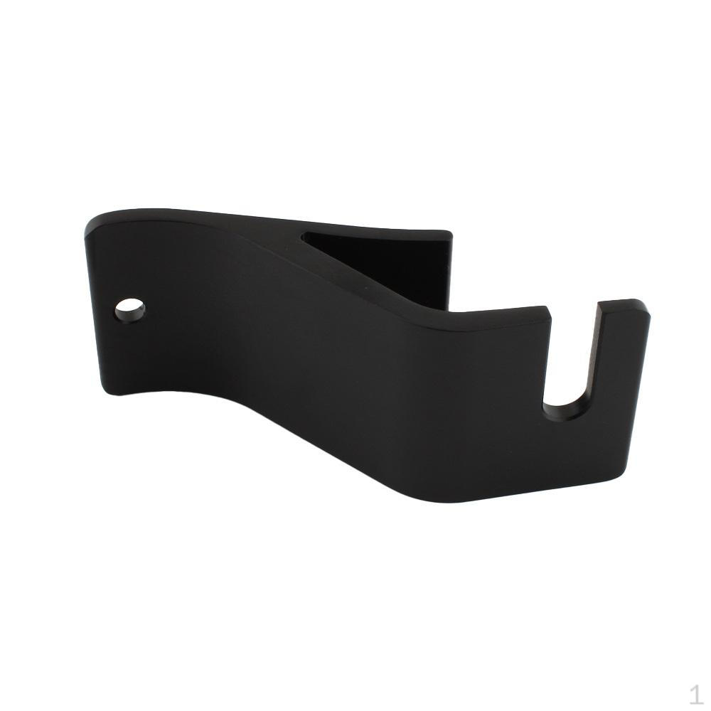 A Portable And Lightweight Tool for Removing Mounting Off-road Tires.