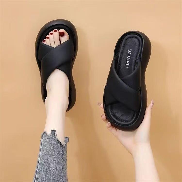 Slippers outer wear New summer new muffin thick bottom non-slip cross belt soft bottom casual beach cool slippers