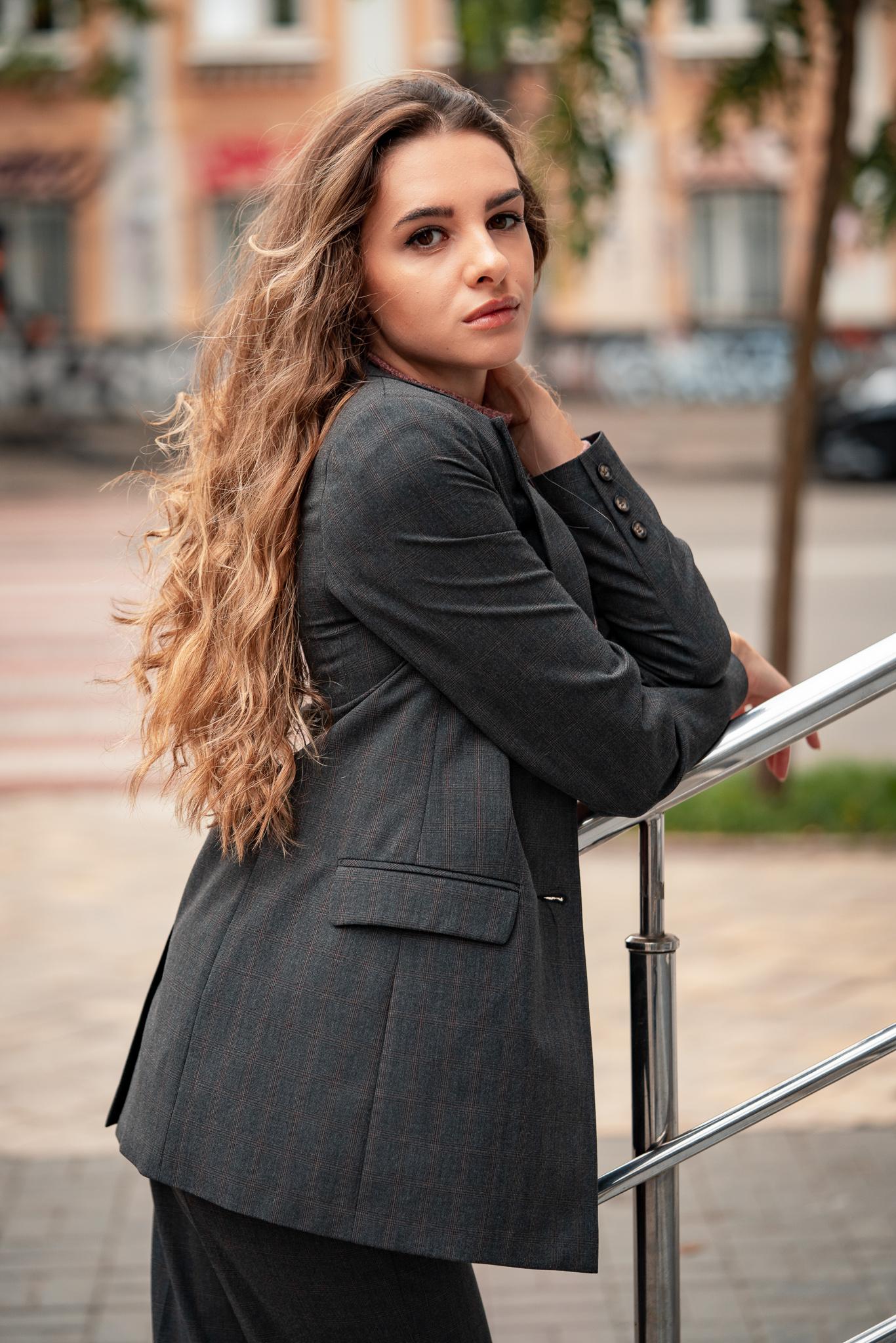 

Прямий піджак у клітку з підкладкою довгий рукав 38 незалежність кольору