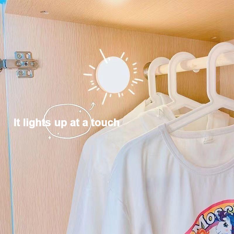 Mini Luci Notturne a LED con Sensore Tattile Ricaricabili USB Cucina Camera da Letto Base Magnetica Luce da Parete Rotonda Portatile Dimmerabile Lampada Notturna