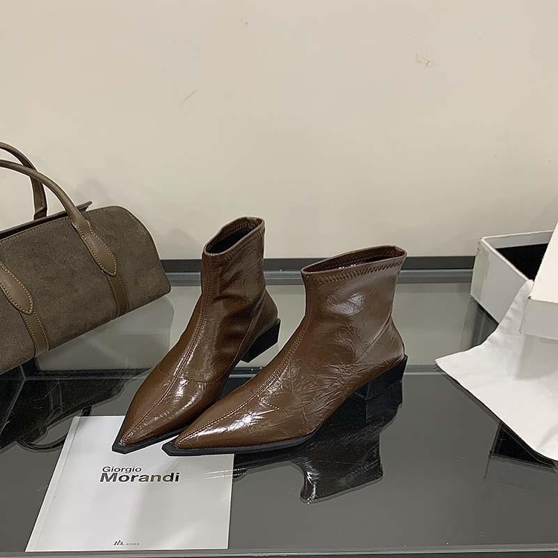Pointed European and American short boots 2025 autumn and winter boots fashion thick heel medium heel thin boots Martin boots