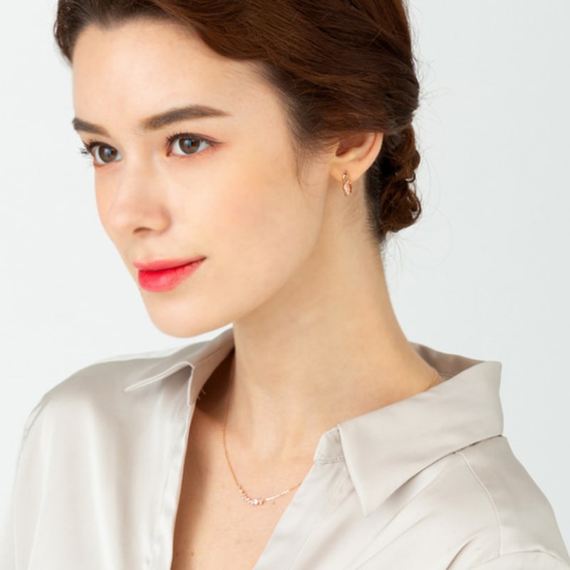 ELLE Schmuck Cut 14K One-Touch Ohrringe (Goldener Pin) ELGPEE240