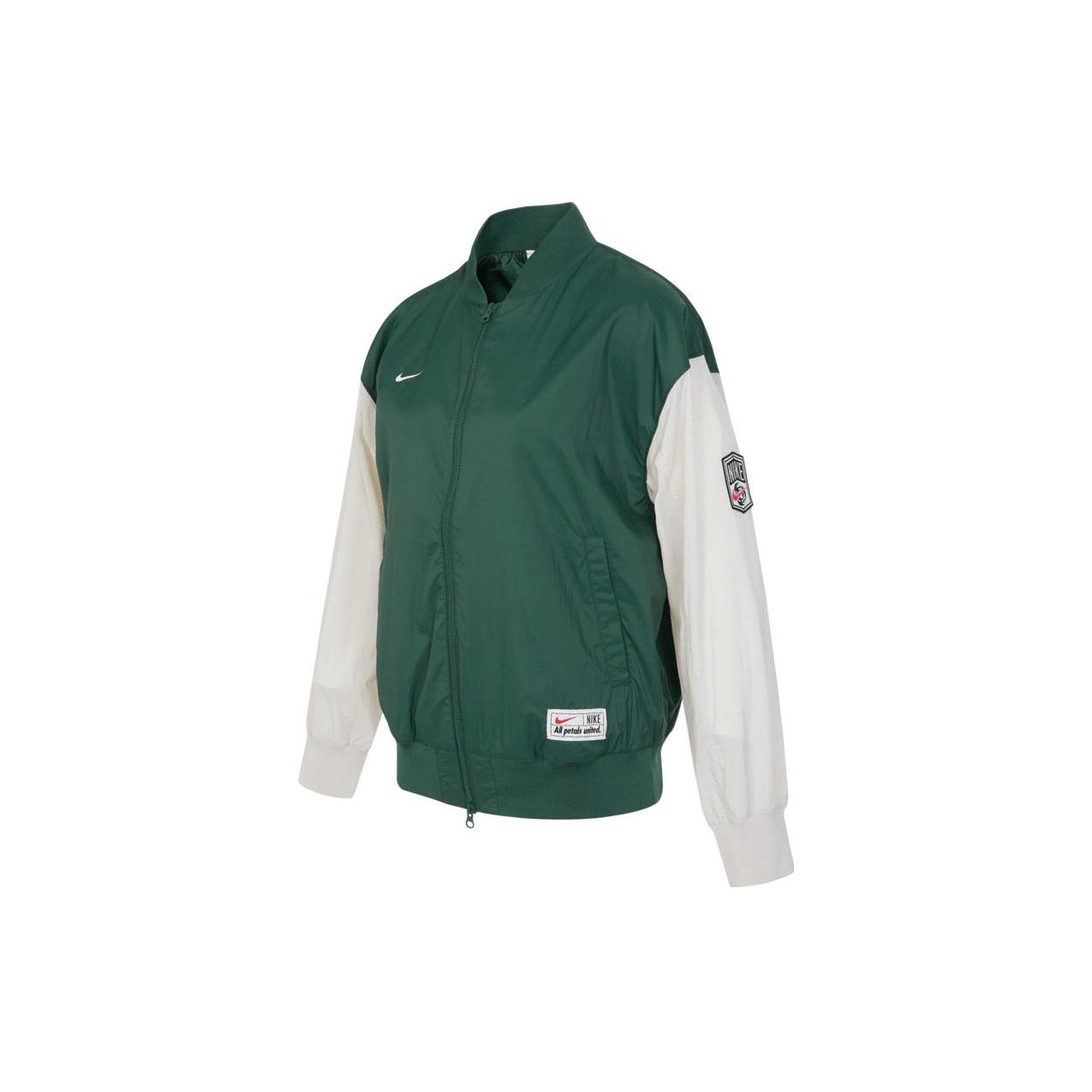 

New Nike Jackets Women s Green FQ0703-323 M