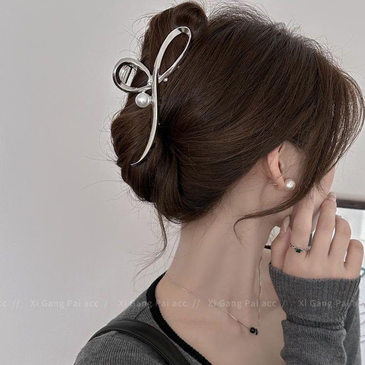 High-End Metal Butterfly Hair Clip for Women - Large, Elegant 2024 Style Shark Clip