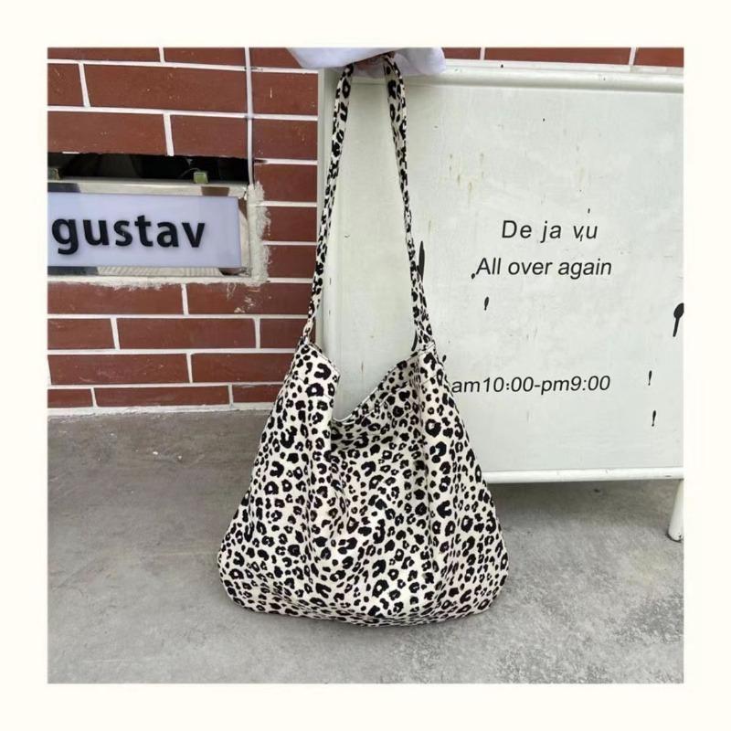 New Commuter Versatile Large Capacity Leopard Print Tote Bag