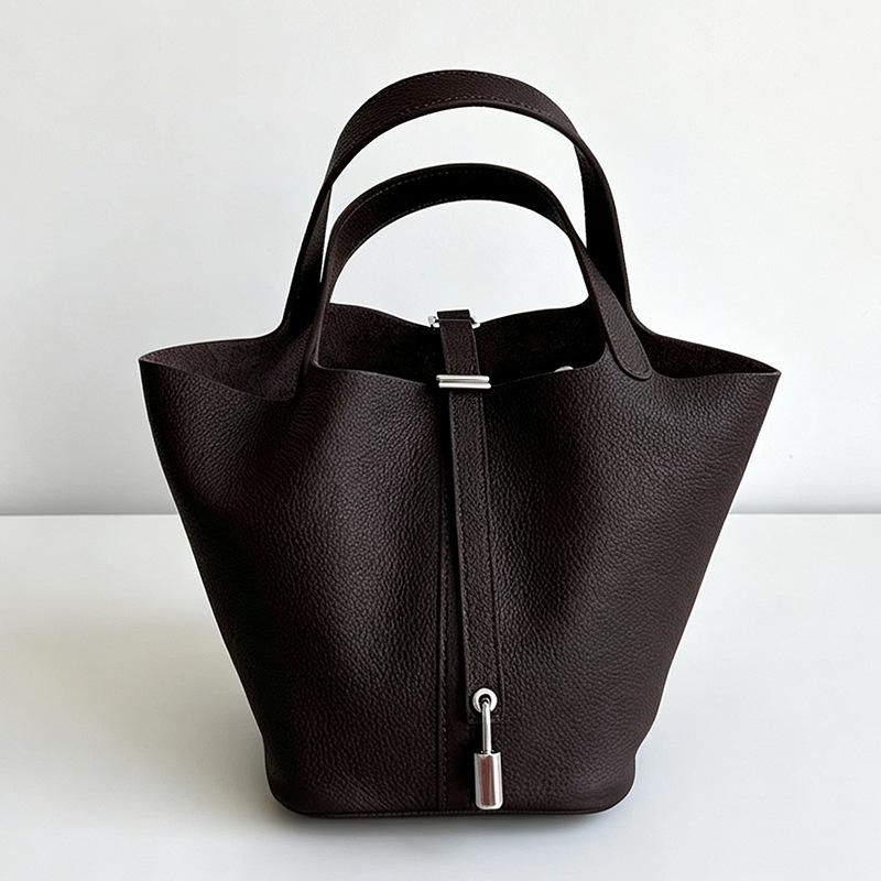 Leichter Luxus Echte Rindsleder Korb-Stil Eimer Tasche Neu für Damen Silberfarbener Schlossverschluss Oberer Griff Handtasche, KEIN LOGO