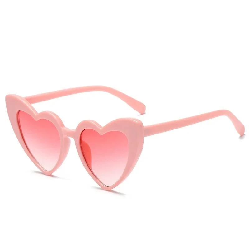 Women Cat-Eye Female Sun Glasses Classic Style Love Black White Eye Wear Heart Shaped Sunglasses Men Shade UV400 Protection Premium Designer