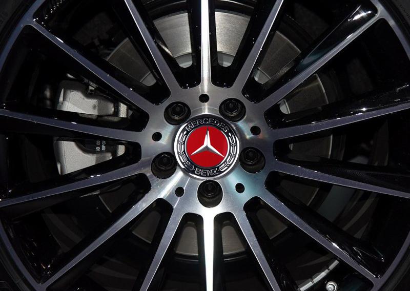 56mm Car Wheel Center Hub Caps Decal Auto Badge Sticker Decor For Mercedes Benz AMG W203 W206 W220 W205 W211 W212 W201 W210 W108