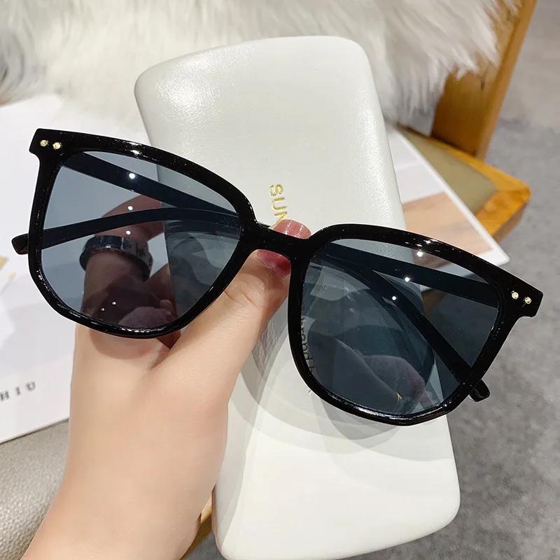 Fashion Large Frame Sunglasses for Women Trendy Unisex Square Sun Glasses Oversized UV400 Outdoor Shades Eyewear for Men