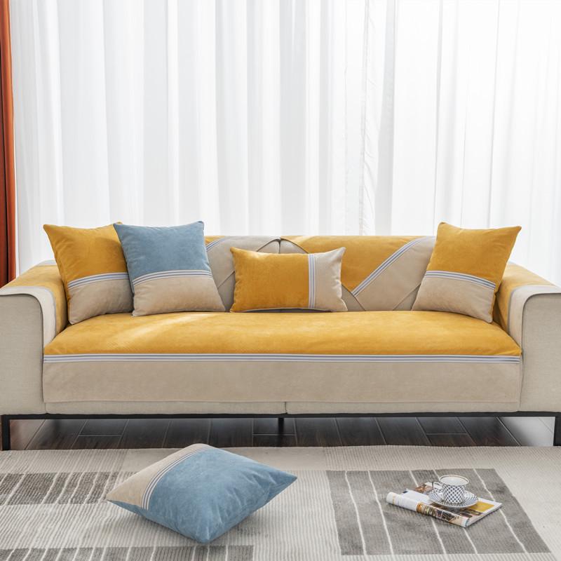 All-Season Non-Slip Waterproof Sofa Cover: Anti-Cat Scratch, Non-Sticky Fabric, Full Coverage