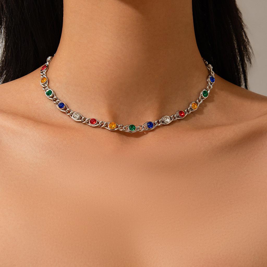 Temperament Light Luxury Colored Rhinestone Necklace Female, Sweet Cool Wind Metal Chain Choker Item Jewelry