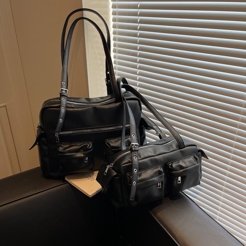 Summer new niche retro locomotive armpit women's bag multi-pocket fashion personality versatile portable shoulder bag