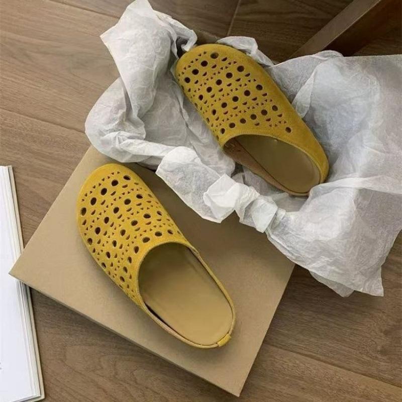 Fashion 2025Fashion Baotou Hollow Out Fretwork Suede Leather Solid Concise Half Slippers Women Round Toe Pull on Muller Beach Shoes