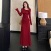 Elegant Red Dress for Sophisticated Young Women - Perfect for Early Autumn/Winter
